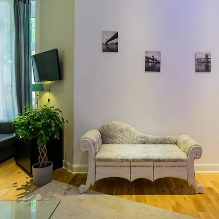 Apartment Stylish Loft - Charlottenburg Gem Berlin