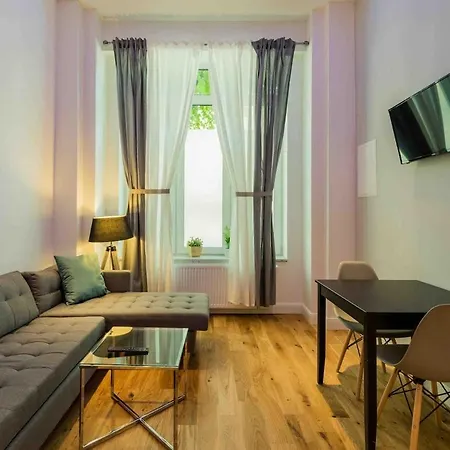 شقة Stylisches Studio Mit Galerie-Schlafplatz
