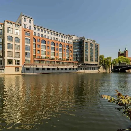 Stylisches Studio Mit Galerie-Schlafplatz Lägenhet Berlin