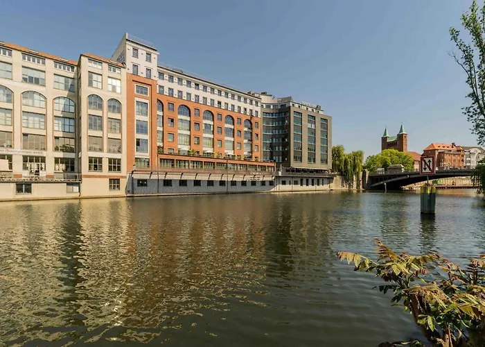 Stylisches Studio Mit Galerie-Schlafplatz Lägenhet Berlin