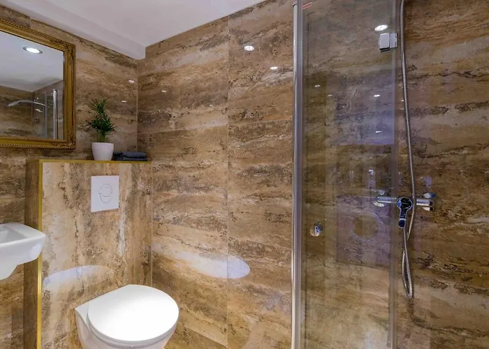 Stylisches Studio Mit Galerie-Schlafplatz * Berlin